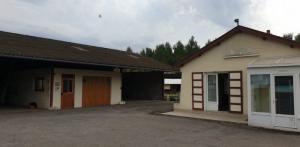 Maison avec étang Maison avec étang