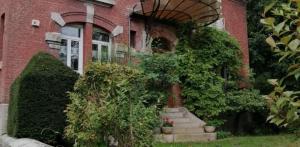 A Vendre - Très belle maison de caractère à Ribemont A Vendre - Très belle maison de caractère à Ribemont